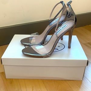 Steve Madden Stecy Heel Chrome & Clear Women’s 7